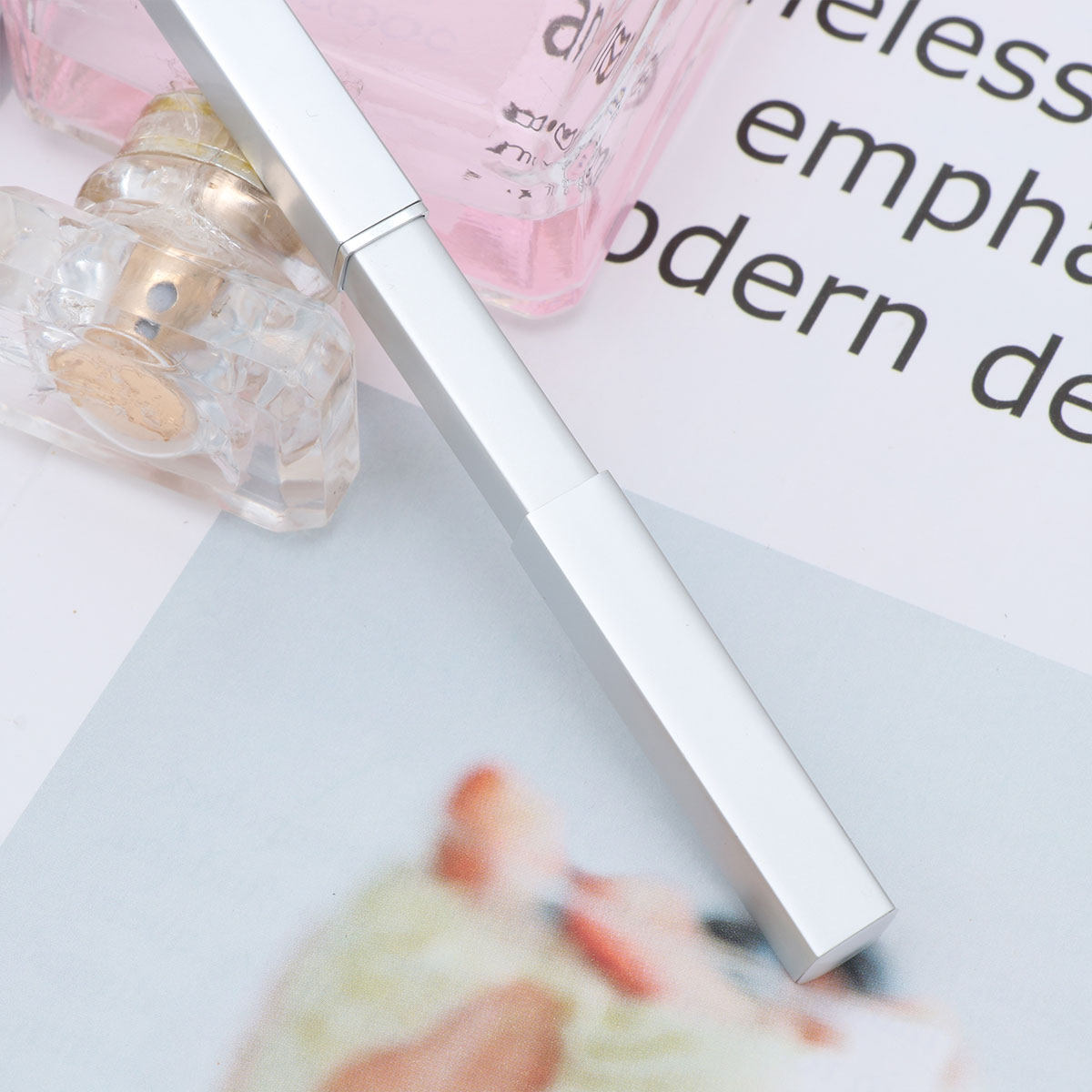 Pincel labial retráctil con ce - Body Brush reseña y precio